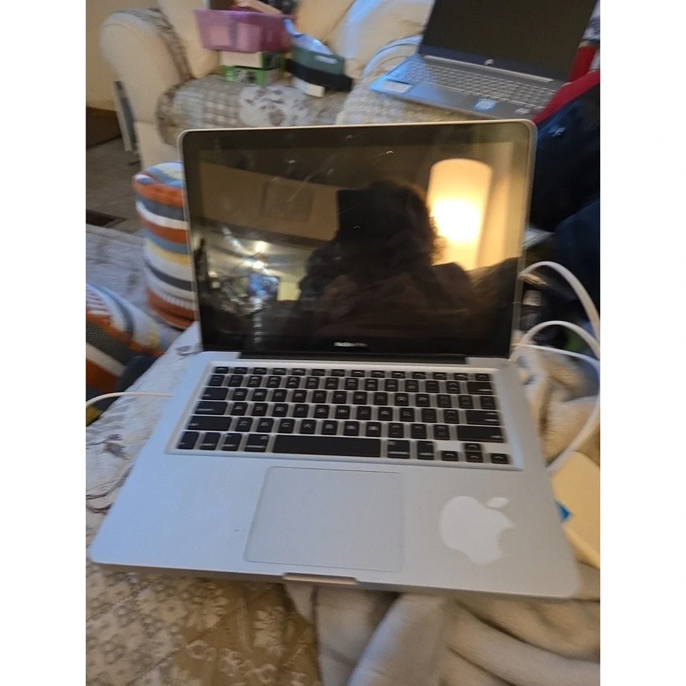 Apple MacBook 15